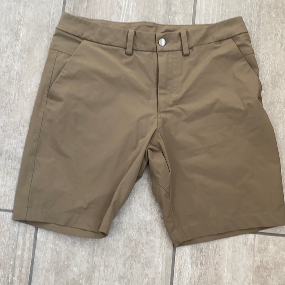 Lululemon ABC shorts